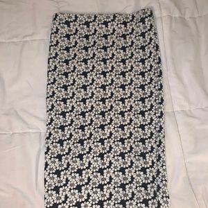 Black and White Floral Pencil Skirt
